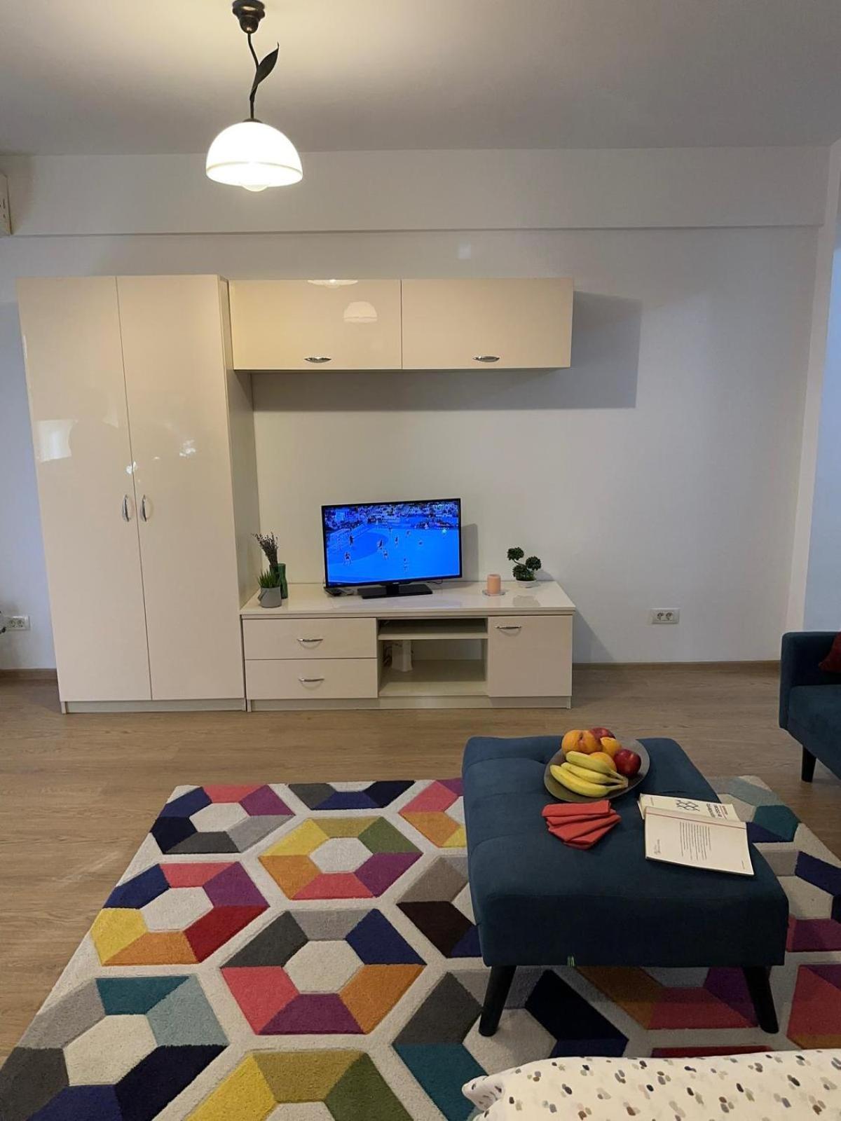 Studio Deluxe Uniri Bukarest Exteriör bild