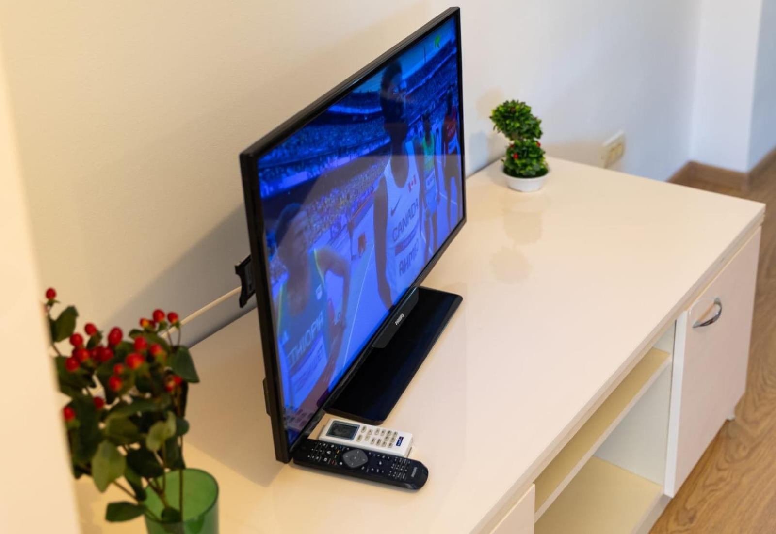 Studio Deluxe Uniri Bukarest Exteriör bild